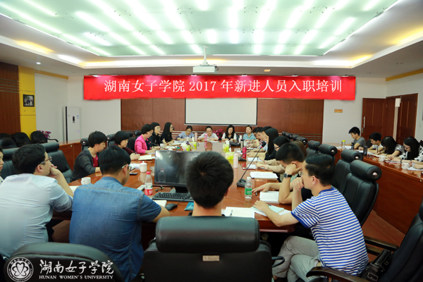 杨xiu.jpg