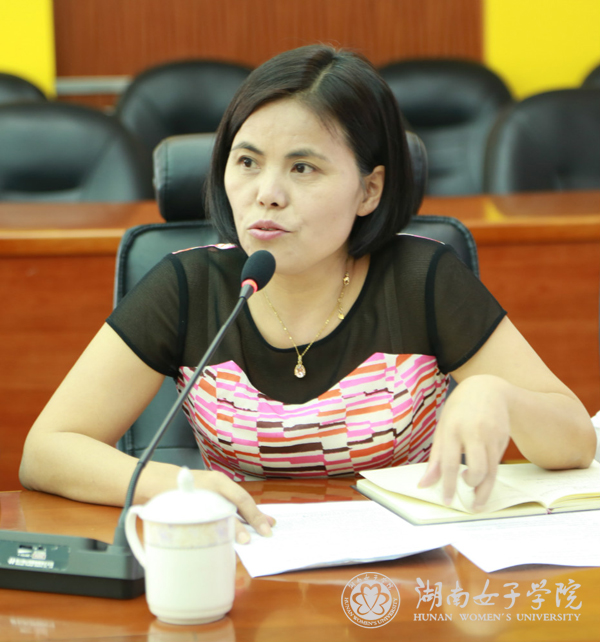 座谈会55_.jpg